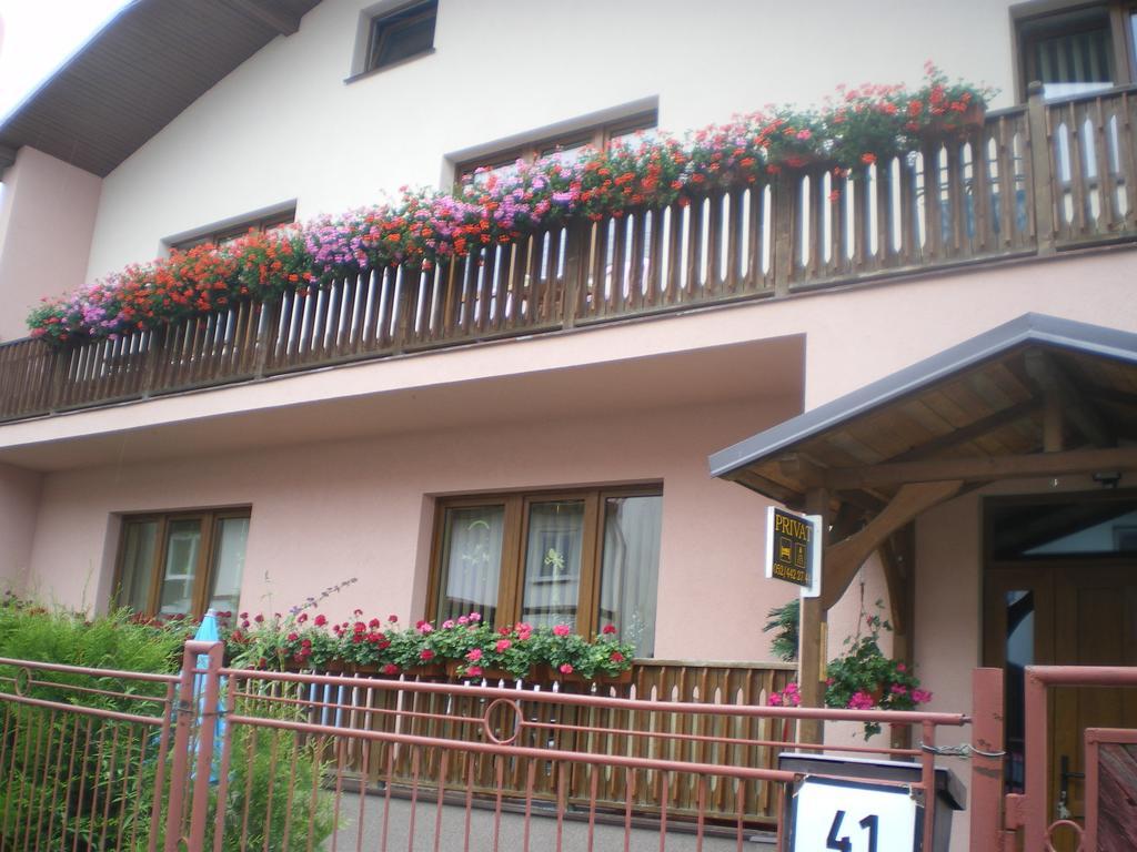 Gaestehaus Eva Apartment Nova Lesna Bilik gambar